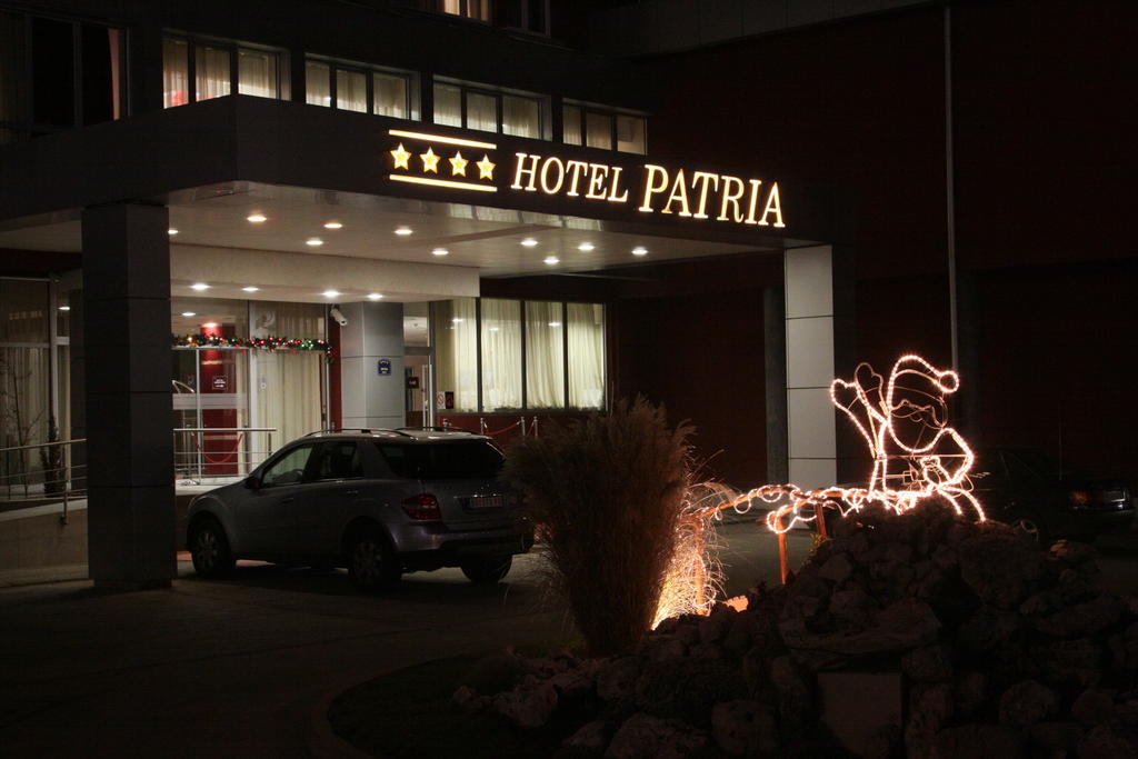 Hotel Patria Σουμπότικα Εξωτερικό φωτογραφία